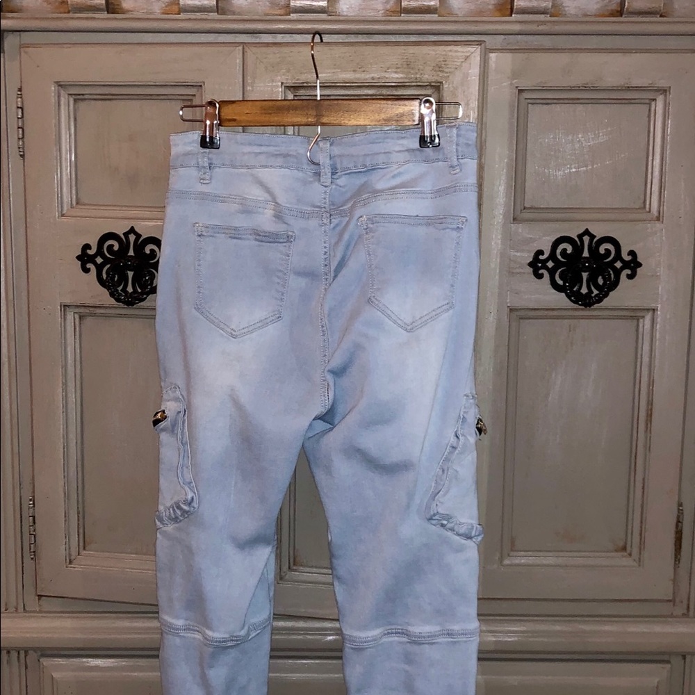 *SOLD* Cargo Jeans (Fashion Nova)